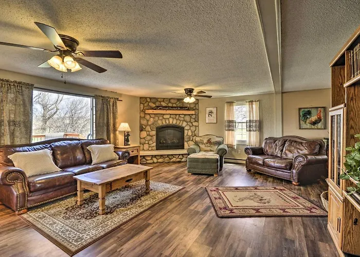 Cozy House <10 Mi To Buffalo Bill Center! Cody